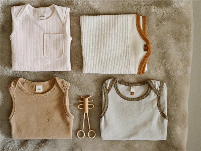 What to Actually Put on Your Baby Registry